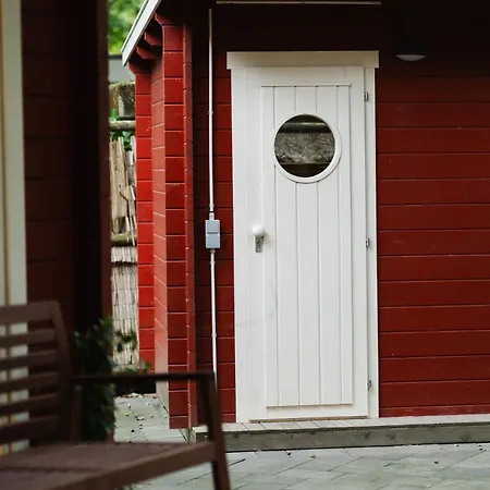 Boshuisje Met Veranda & Prive Sauna In Het