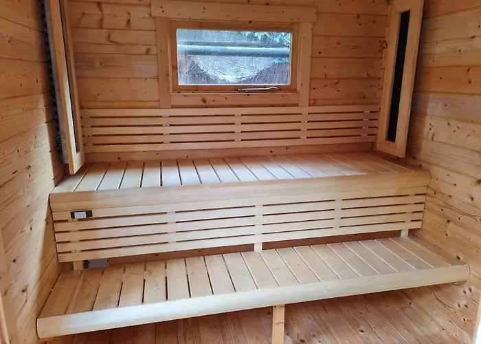 Holiday home Boshuisje Met Veranda & Prive Sauna In Het *